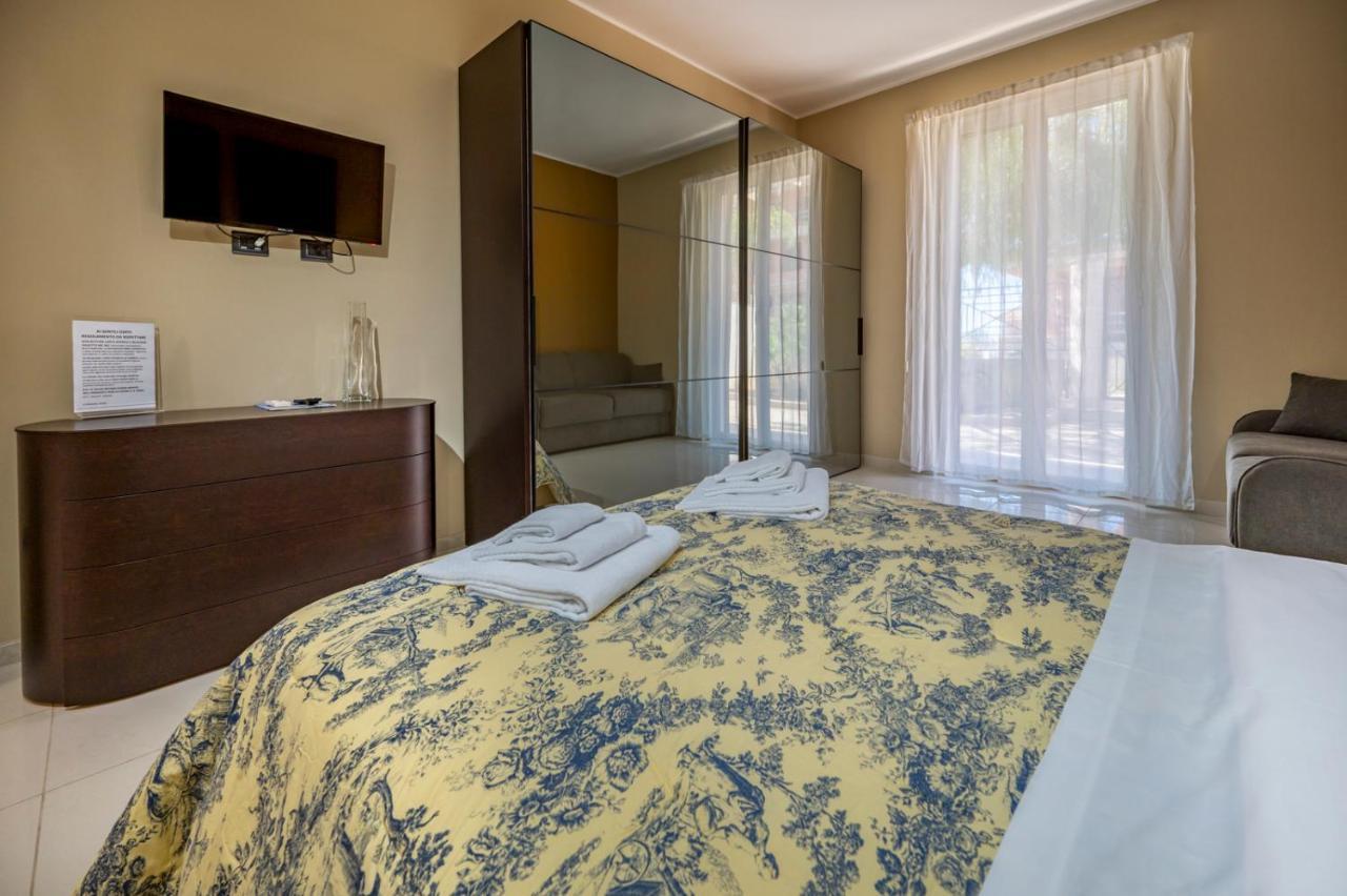 Villa Floyd Charming Rooms B&B Pachino Exterior foto